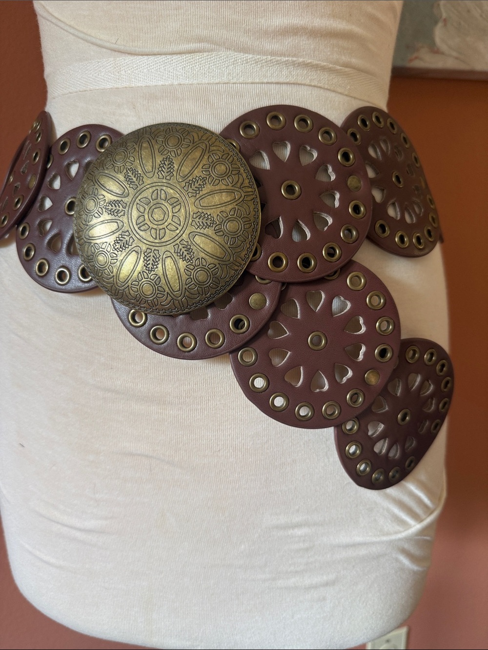 Bohemian Brown Leather Disc Belt with Ornate Brass Medallion - Picture 3 of 3